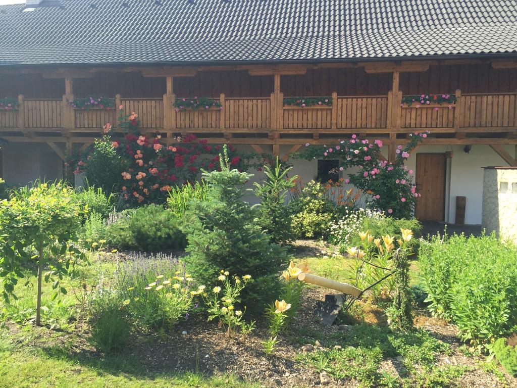 Statek 3 - Wellness & Spa Hotel Hluboka nad Vltavou Exterior photo