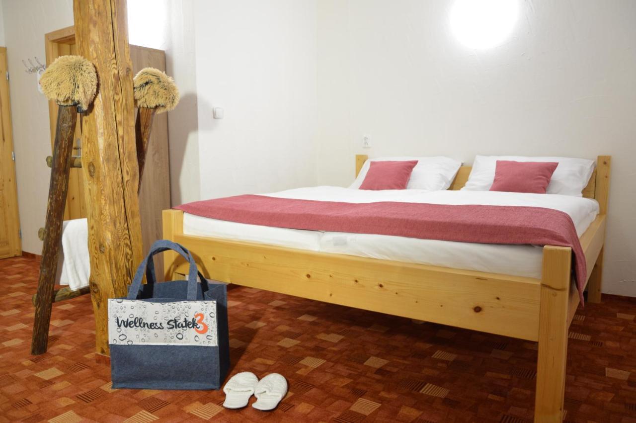 Statek 3 - Wellness & Spa Hotel Hluboka nad Vltavou Exterior photo