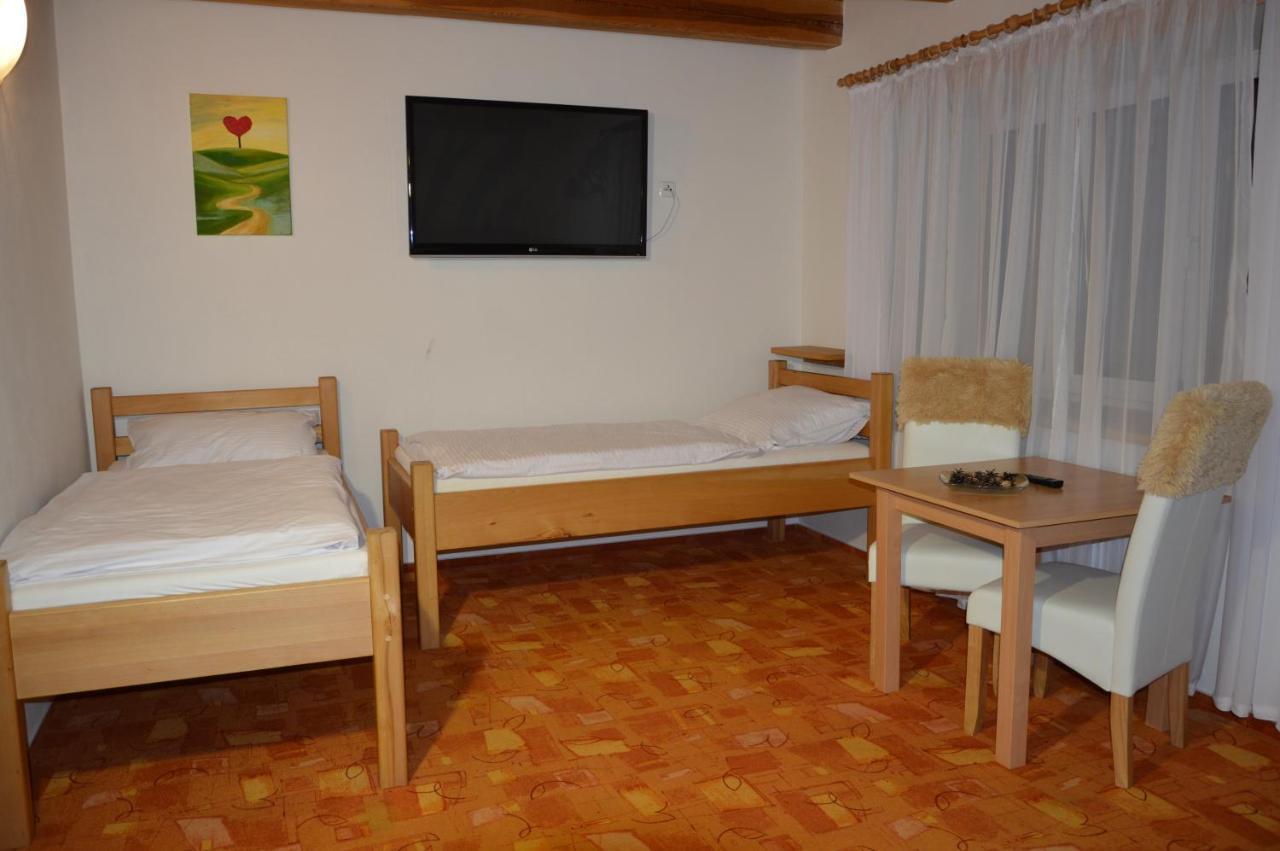 Statek 3 - Wellness & Spa Hotel Hluboka nad Vltavou Exterior photo
